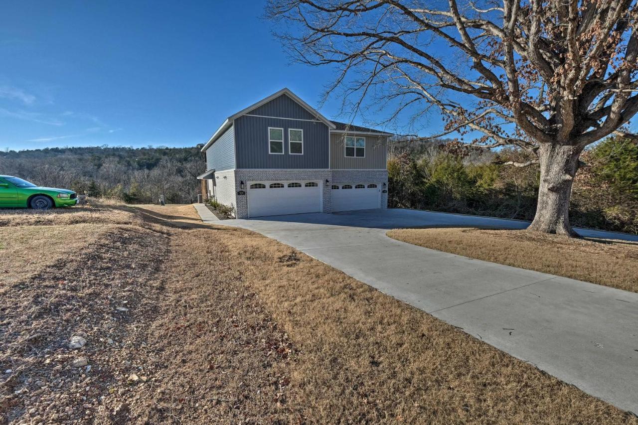 Holiday Island Beaver Lake Escape With Views! Eureka Springs Exterior photo